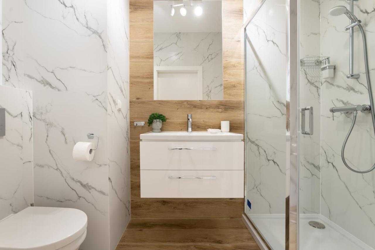 Ina Rent - Przy Plazy- Nadmorski Dwor Apartment