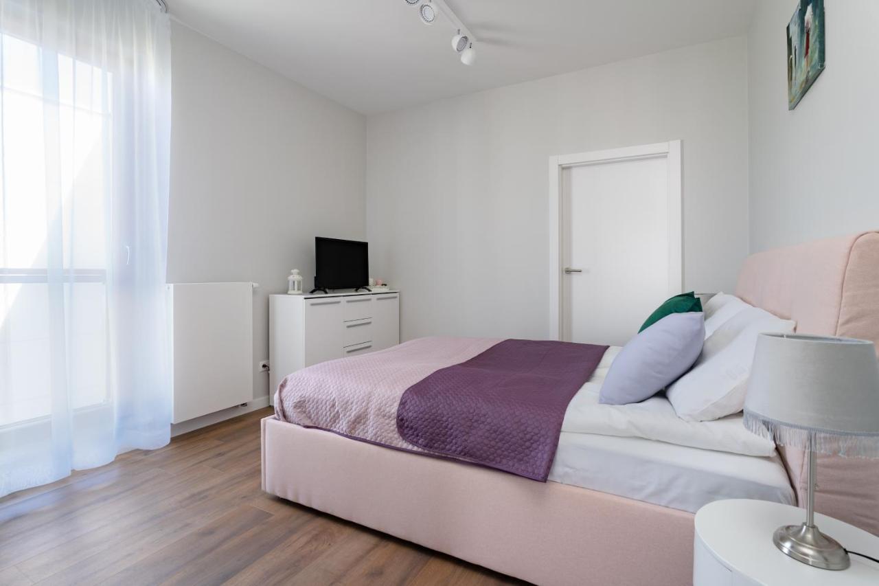 Ina Rent - Przy Plazy- Nadmorski Dwor Apartment Gdansk
